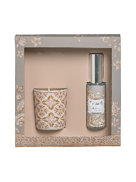 Candle and room spray set...
