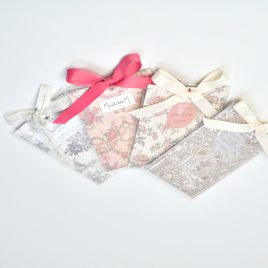 Scented sachet for...